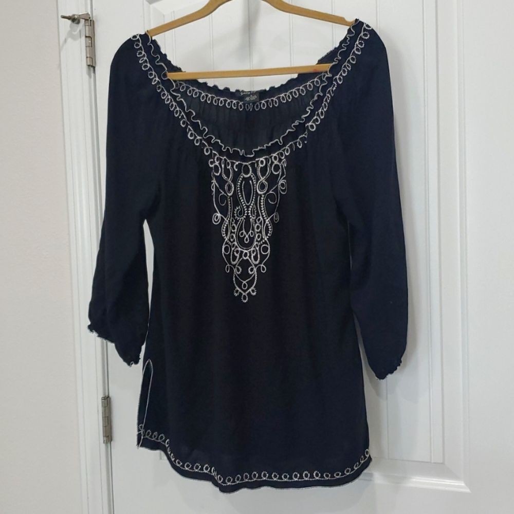 Sunny Taylor Womans Embroided Black Tunic, Off The Shoulder Blouse, Medium
